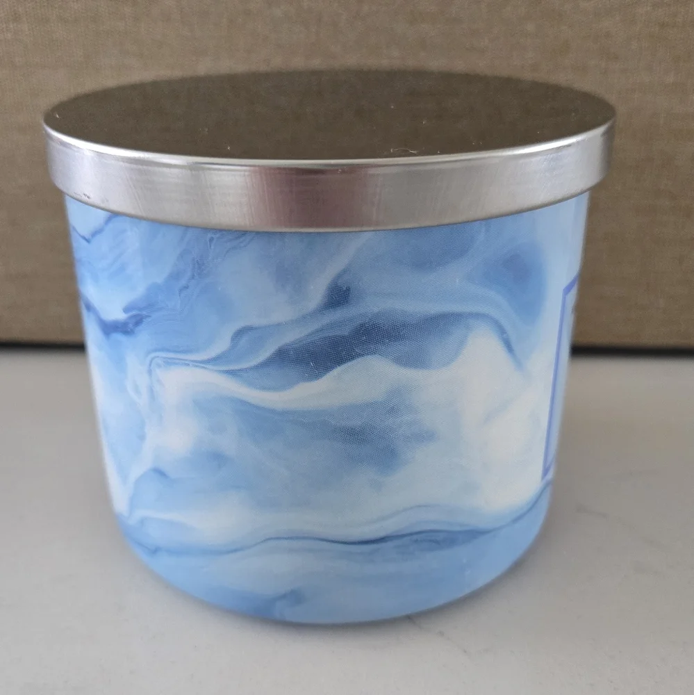 Fresh Linen ▪︎ High Intensity Candle 🕯• 14 oz